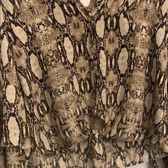 Print top - Picture 2 of 3